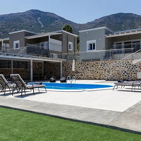 Villa Family Friendly Basilicata Attali Private Pool,children Area *
