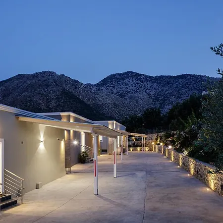 Villa Family Friendly Basilicata Attali Private Pool,children Area *