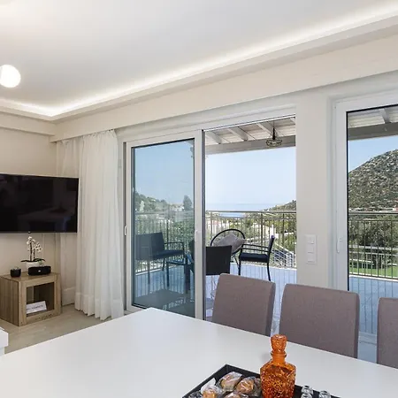 Family Friendly Basilicata Attali Private Pool,children Area וילה