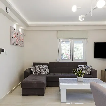 Villa Family Friendly Basilicata Attali Private Pool,children Area *